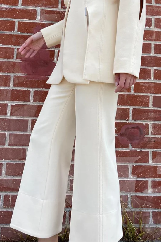 Straight Cropped Pants in Cream Modern Bootcut Pants