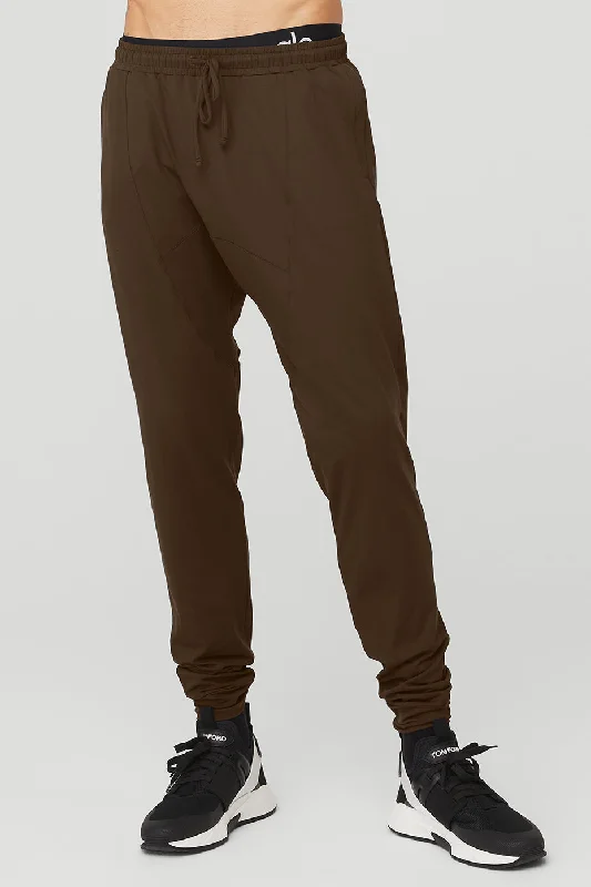 Conquer Revitalize Pant - Espresso Casual Skinny Fit Pants