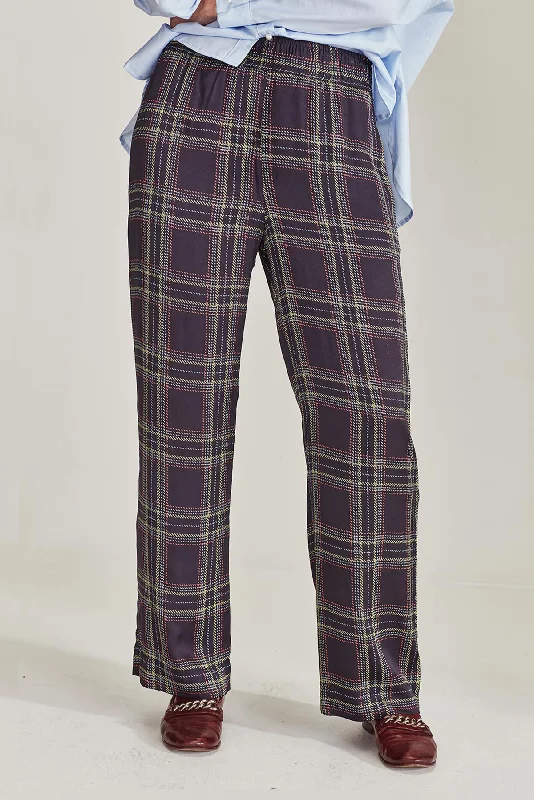 EVIE PLAID PANT Comfortable Pleated Pants