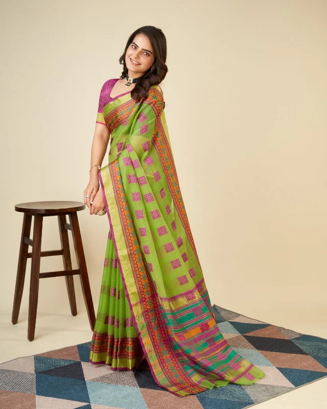 Women Casual Wear Kota Doriya(Semi Cotton) Saree with Un-Stitched Blouse Oversized Silk Blouse Women Casual Wear Kota Doriya(Semi Cotton) Saree with Un-Stitched Blouse Oversized Silk Blouse