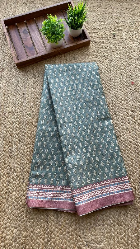 Grey khadi silk saree with blouse Pastel Color Blouse