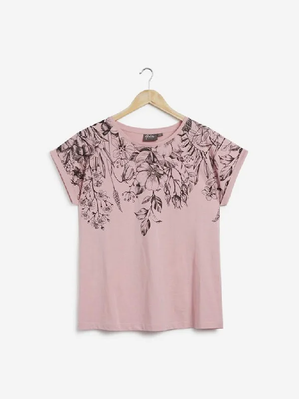 Gia Curves Pink Floral Bella T-Shirt Handmade Hand-knitted Hand-woven