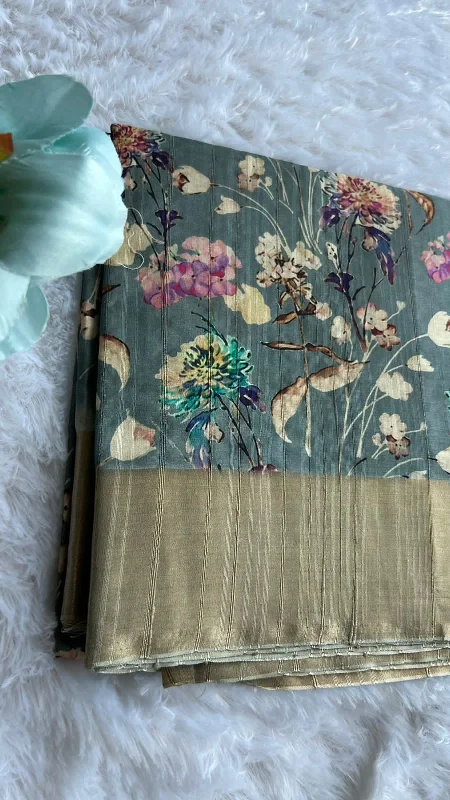 Green floral silk saree with blouse Smart Business Blouse