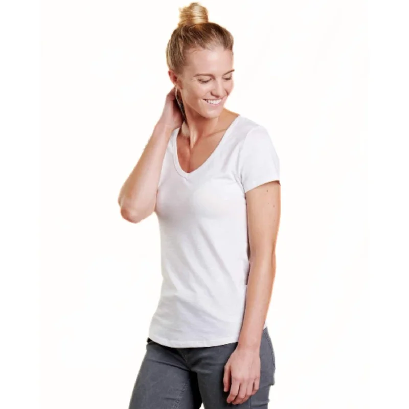 White (000)