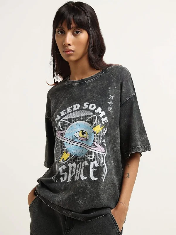 Nuon Grey Printed Cotton Over-Sized T-Shirt Handmade Hand-knitted Hand-woven