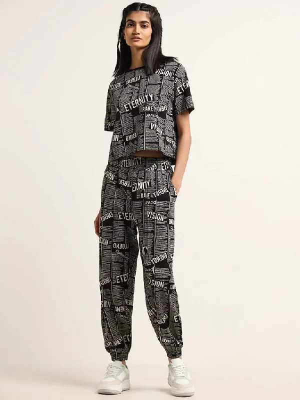 Studiofit Black Printed T-Shirt Houndstooth Herringbone Solid