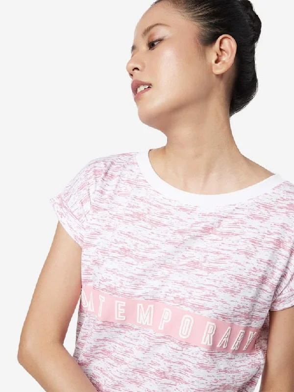 Studiofit Light Pink Printed T-Shirt Welt Pockets Slit Pockets Flap Pockets