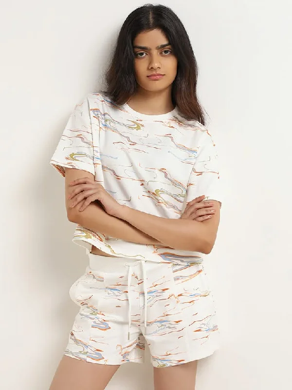 Studiofit White Abstract Printed Cotton T-Shirt Graphic T-Shirt Round Neck Polyester Studiofit White Abstract Printed Cotton T-Shirt Graphic T-Shirt Round Neck Polyester