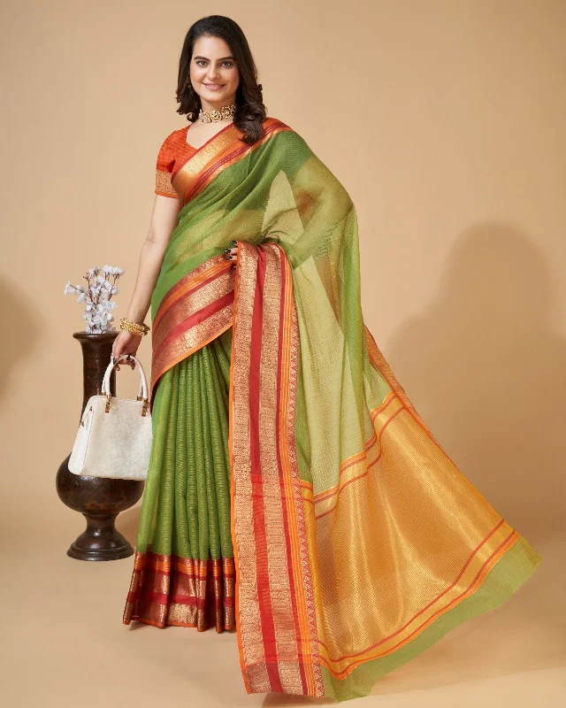Women Casual Wear Kota Doriya(Semi Cotton) Saree with Un-Stitched Blouse Gathered Detail Blouse Women Casual Wear Kota Doriya(Semi Cotton) Saree with Un-Stitched Blouse Gathered Detail Blouse