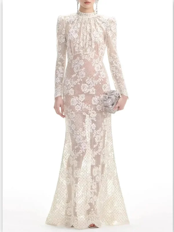 Crystal and Lace Long-Sleeve Maxi Dress Trendy Fit-and-Flare Maxi Dress