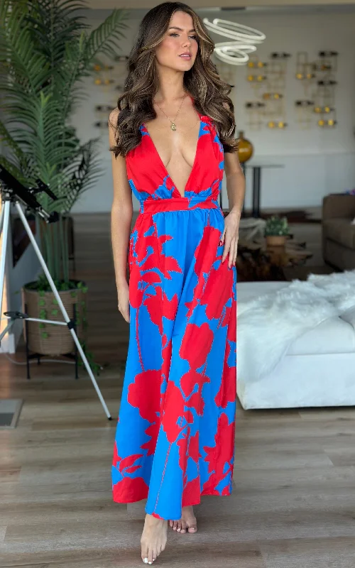 Istanbul: Red and Blue Maxi Dress Fashionable Open-Back Maxi Dress