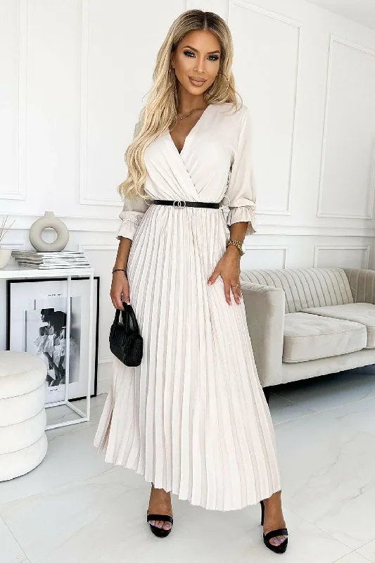 Numoco Basic 462-1 SERENA Pleated maxi dress with a neckline, belt and 3/4 sleeves - beige Comfortable Pleated Maxi Dress Numoco Basic 462-1 SERENA Pleated maxi dress with a neckline, belt and 3/4 sleeves - beige Comfortable Pleated Maxi Dress