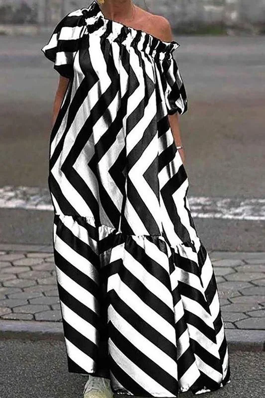BLACK WHITE