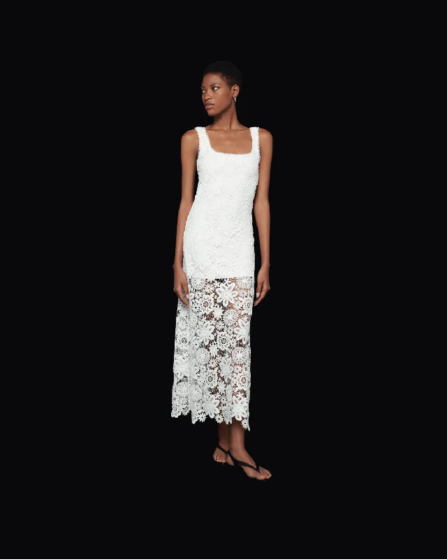 Waimari Kim Maxi Dress Fashionable Sleeveless Maxi Dress
