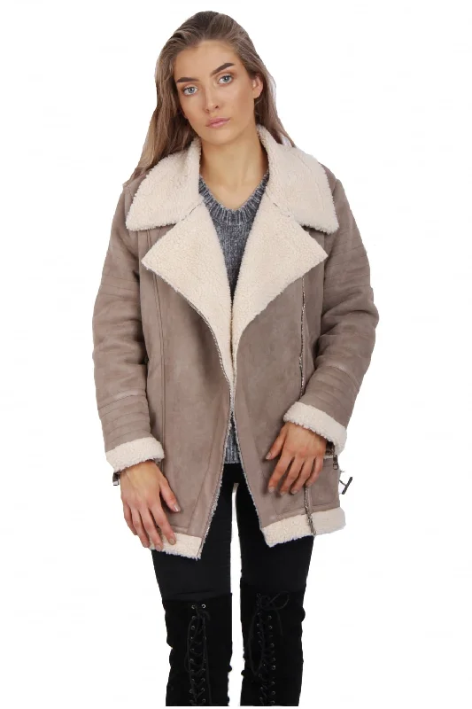 Taupe