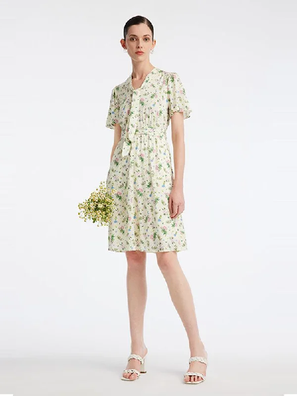 19 Momme Floral V-Neck A-Line Mini Dress Fashionable Button-Front Mini Dress