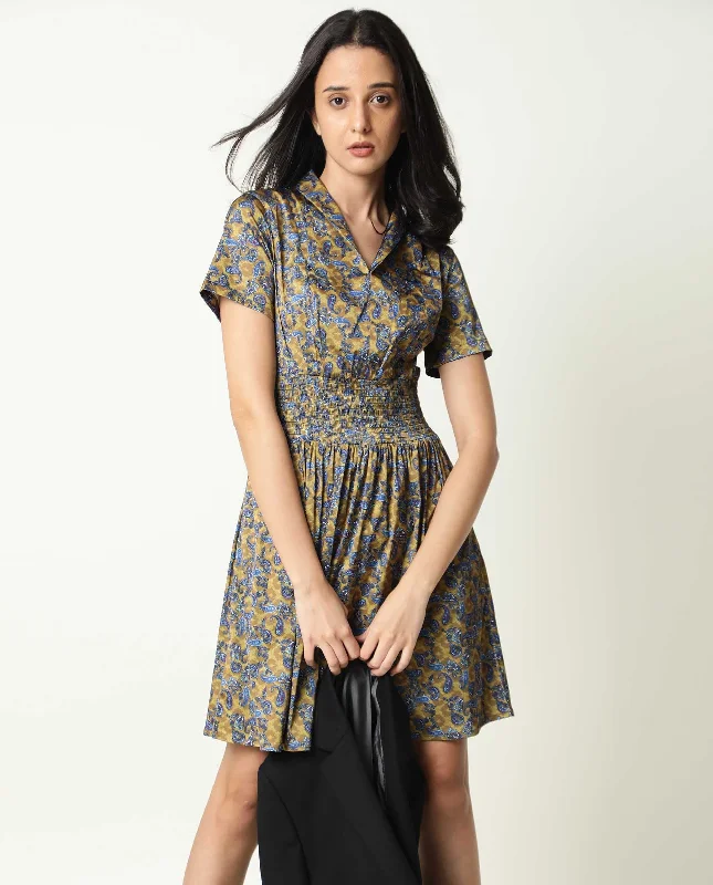 Rareism Women Joss Light Olive Paisley Print Overlap Lapel Collar Short Sleeves Smocked Elastic Waist Mini Dress Chic Puff Sleeve Mini Dress