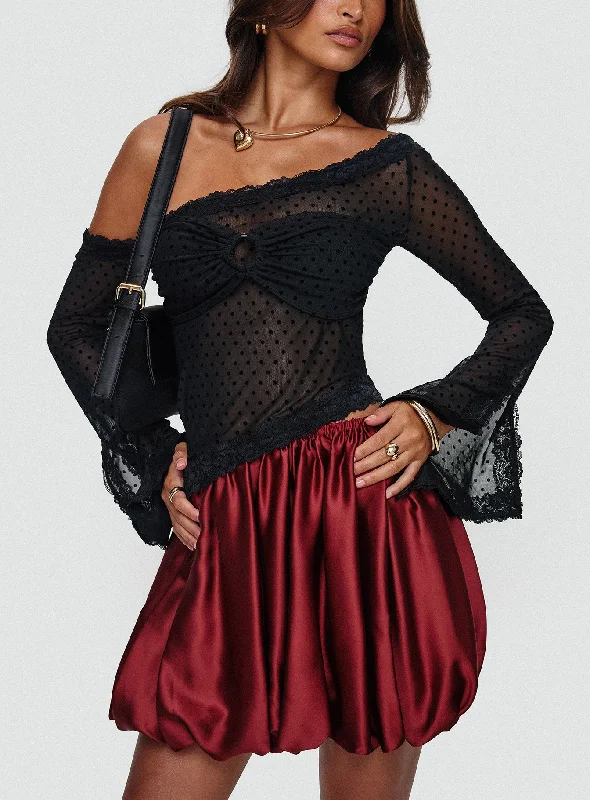 Rubee Bubble Hem Mini Skirt Red lace skirt elegant